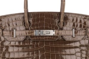 Hermès Birkin 30 Gris Elephant Shiny Crocodile Palladium Hardware - Image 7