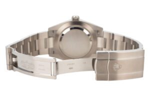 Rolex Oyster Perpetual 41 Green Dial Smooth Bezel Oyster Bracelet Steel 134300 - Image 6