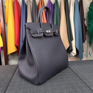 Hermès Birkin HAC 50 in sophisticated Navy Blue Togo leather with sleek silver hardware - Image 3