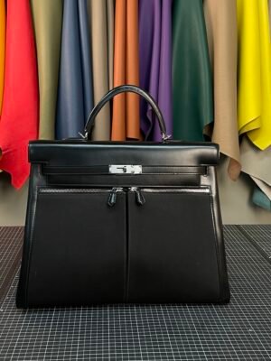 Hermès Kelly Lakis 40 in Noir (Black) Box Calf leather and canvas, a bold fusion of iconic Kelly heritage and rugged functionality