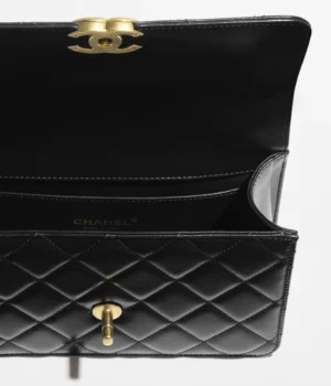 Chanel Small Flap Bag   Shiny Calfskin & Gold-Tone Metal  Black - Image 5