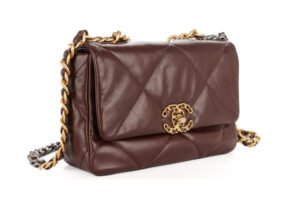 Chanel 19 Flap Medium Burgundy Gold Hardware - Image 3