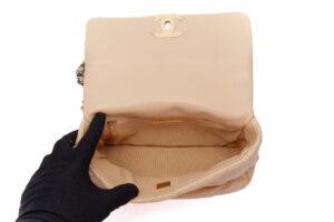 Chanel 19 Medium Beige Lambskin Two-Tone Hardware - Image 9