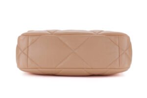 Chanel 19 Medium Beige Lambskin Two-Tone Hardware - Image 7