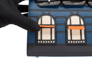 Hermès Birkin 20 Limited Edition Faubourg Night Bleu Marine / Orange H / Bleu Obsure Madame Palladium Hardware - Image 7