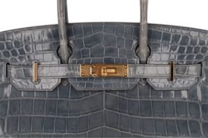 Hermès Birkin 30 Bleu Tempete Shiny Crocodile Niloticus Gold Hardware - Image 7