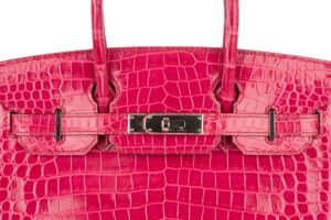 Hermès Birkin 30 Rose Fuchsia Shiny Crocodile Palladium Hardware - Image 8
