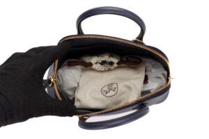 Hermès Bolide 25 Bleu Nuit Evercolour Gold Hardware - Image 9