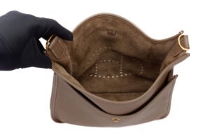 Hermès Evelyne 29 Etoupe Clemence Gold Hardware - Image 10