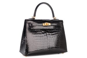 Hermès Kelly 25 Noir – Black Shiny Crocodile Porosus Sellier Gold Hardware - Image 3