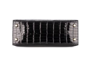 Hermès Kelly 25 Noir – Black Shiny Crocodile Porosus Sellier Gold Hardware - Image 7