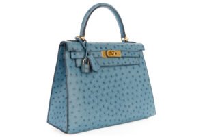 Hermès Kelly 28 Bleu Jean Ostrich Gold Hardware - Image 3