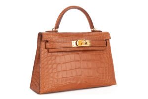 Hermès Mini Kelly Gold Matte Alligator Gold Hardware - Image 3