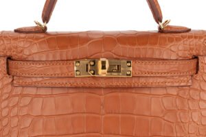 Hermès Mini Kelly Gold Matte Alligator Gold Hardware - Image 8