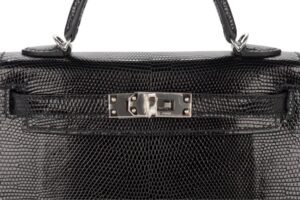 Hermès Mini Kelly Noir – Black Lizard Various Salvator Palladium Hardware - Image 6