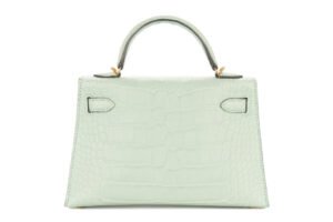 Hermès Mini Kelly Vert D’Eau Matte Alligator Mississippian Gold Hardware - Image 4