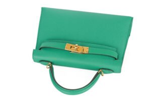 Hermès Mini Kelly Vert Jade Epsom Gold Hardware - Image 8