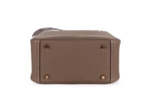 Hermès Mini Lindy Etoupe Clemnce Gold Hardware - Image 6