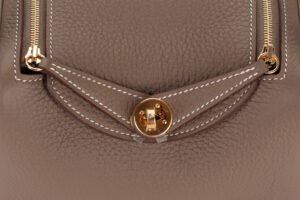 Hermès Mini Lindy Etoupe Clemnce Gold Hardware - Image 7
