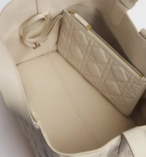 Medium Dior Toujours  Latte  Bag - Image 4